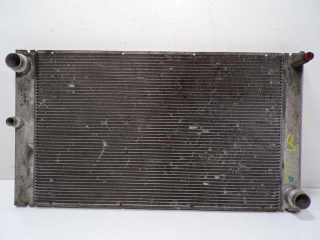 Chłodnica silnika 17117795138 BMW