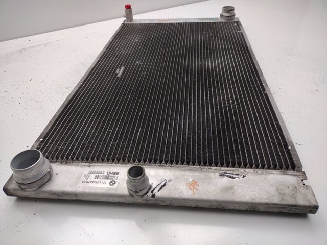 Chłodnica silnika 17117795878 BMW