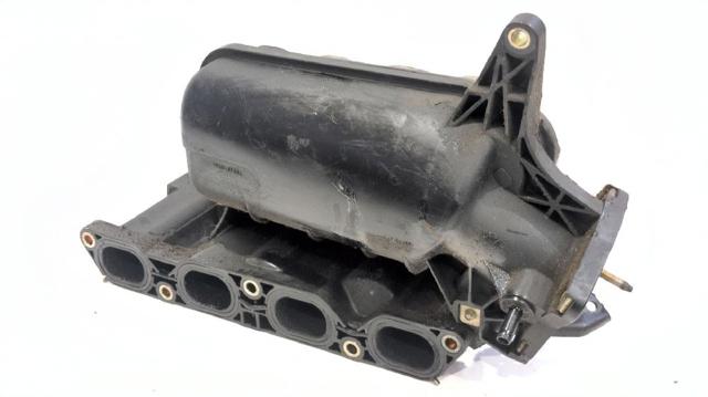 Kolektor ssący Toyota Avensis 2 T25