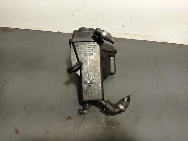 Zbiorniczek wyrównawczy układu chłodzenia 17137800291 BMW