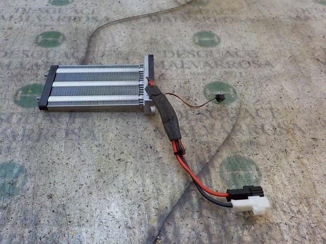 Podgrzewacz elektryczny powietrza układu ogrzewania salonu  1717061 FORD