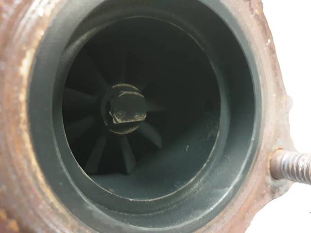 Turbina do Lexus IS E2