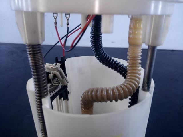 Czujnik poziomu paliwa w zbiorniku 172020033R RENAULT