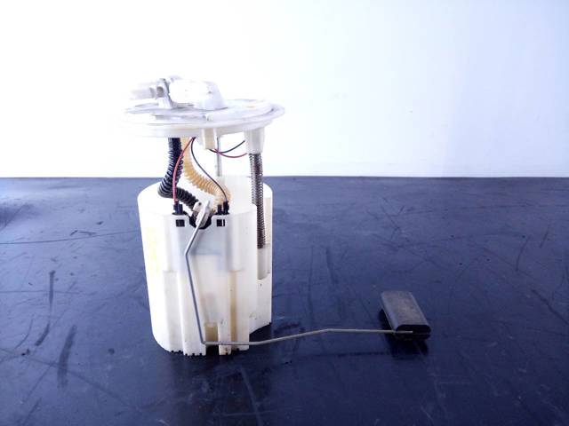 Czujnik poziomu paliwa w zbiorniku 172020033R RENAULT