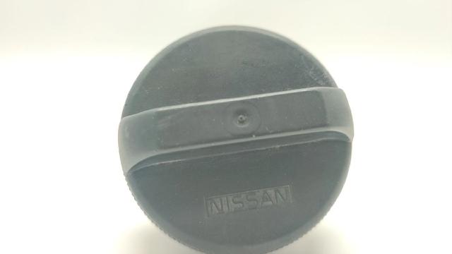 Korek wlewu paliwa do Nissan Almera B10RS