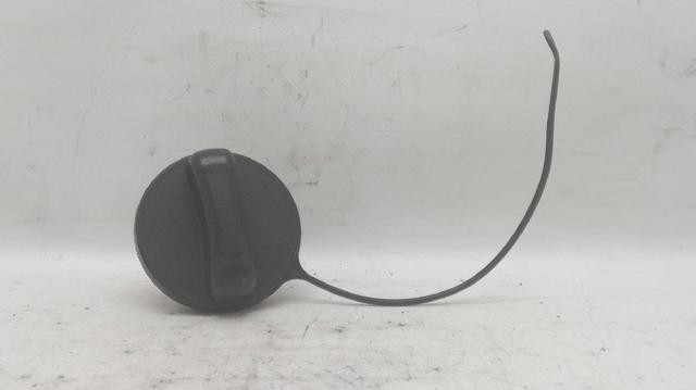 Korek wlewu paliwa 1725179973 NISSAN