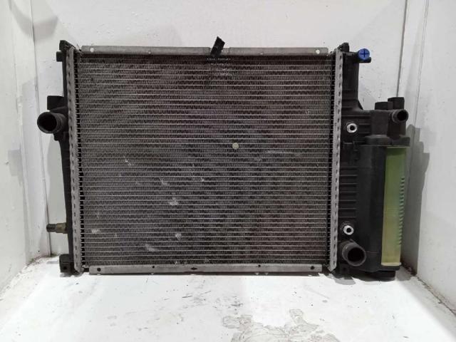 Chłodnica silnika 1740699 BMW