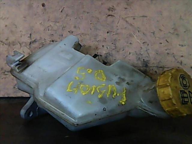 Główny cylinder hamulców 1743440 FORD