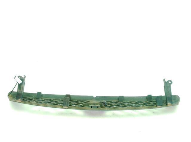 Atrapa chłodnicy Ford Focus 1 DFW