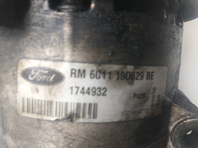 Sprężarka klimatyzacji 1744932 FORD