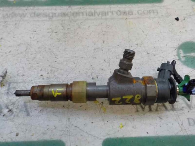 Wtryskiwacz paliwa 1745052 FORD