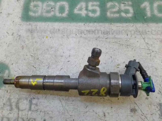 Wtryskiwacz paliwa 1745052 FORD