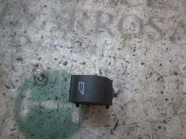 1746832 Ford