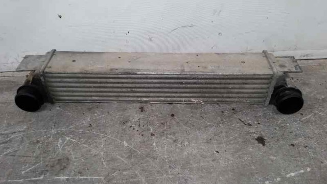 Chłodnica intercoolera 17512247359 BMW