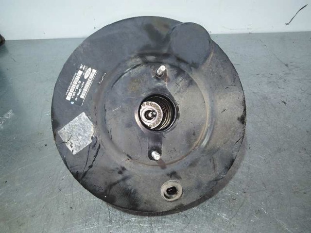 Wzmacniacz próżniowy hamulców 1762509 FORD