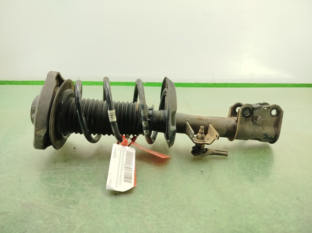 1763234300 Mercedes