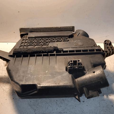 Obudowa filtra powietrza Toyota RAV4 2 XA2