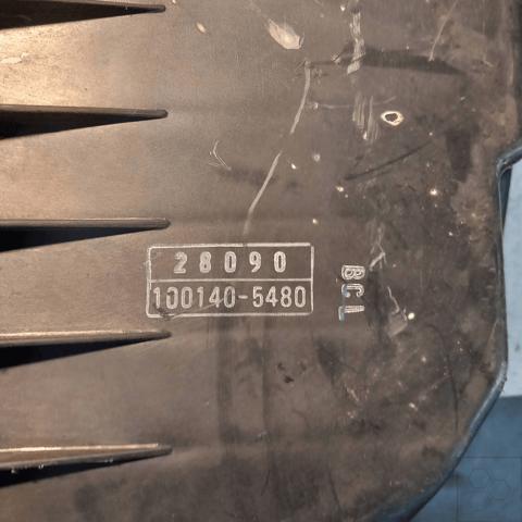 Obudowa filtra powietrza Toyota RAV4 2 XA2