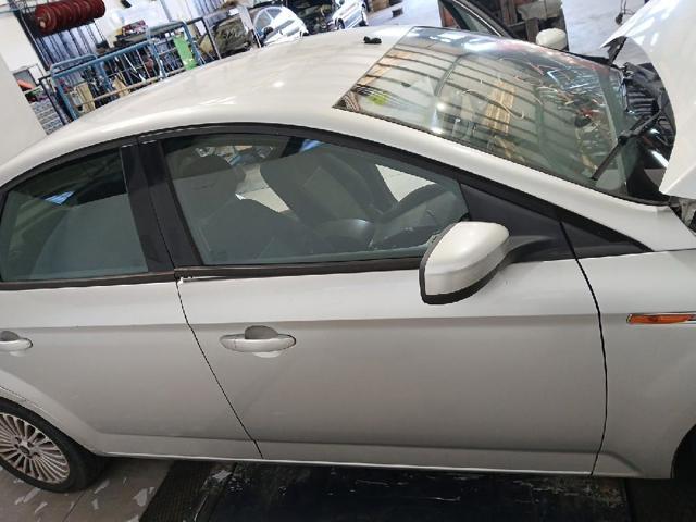 Drzwi przednie prawe 1778161 FORD