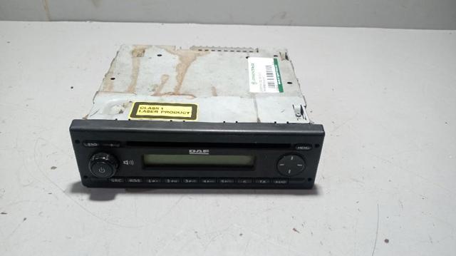 Radioodtwarzacz (radio AM/FM) do DAF 105 