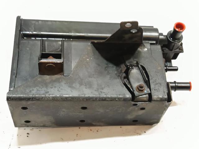 POCHŁANIACZ PAR PALIWA Mitsubishi Outlander CWW