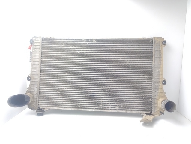 Chłodnica intercoolera 1794027040 TOYOTA