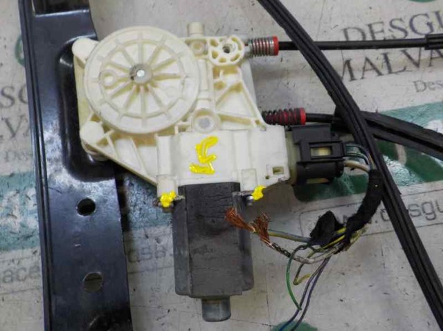 Mechanizm podnoszenia szyby drzwi przednich prawych 1799999 FORD