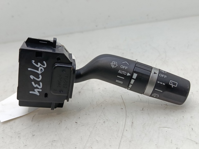 Przełącznik zespolony, w komplecie 17D682 MAZDA