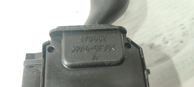 Przełącznik zespolony, w komplecie 17D682 MAZDA