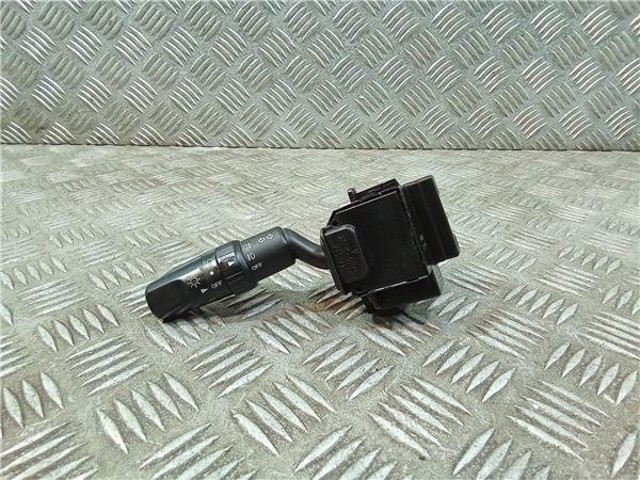 Przełącznik zespolony, w komplecie 17D682 MAZDA