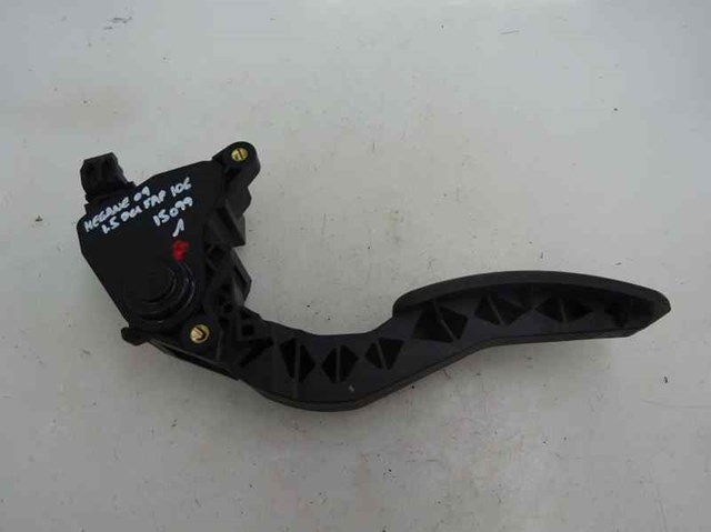 Pedał przyspieszenia (gazu) 180020022R RENAULT