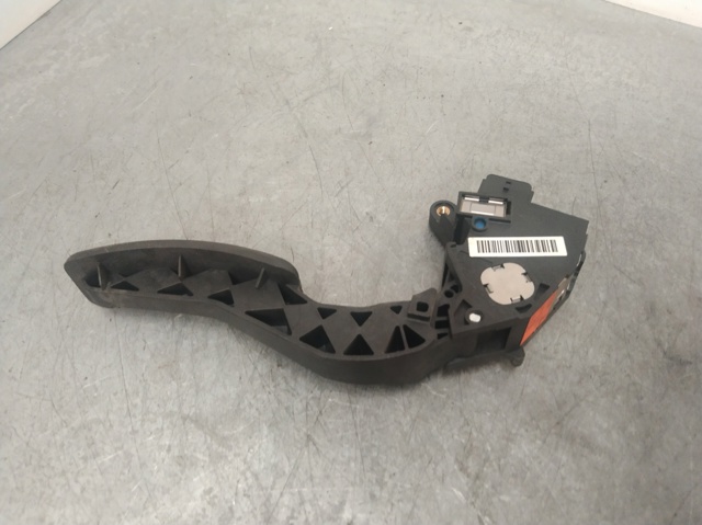 Pedał przyspieszenia (gazu) 180020022R RENAULT