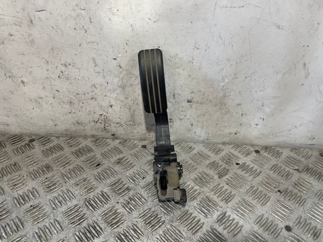 Pedał przyspieszenia (gazu) 180020024R RENAULT