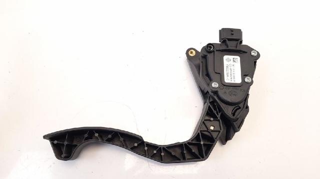 Pedał przyspieszenia (gazu) 180022703R RENAULT