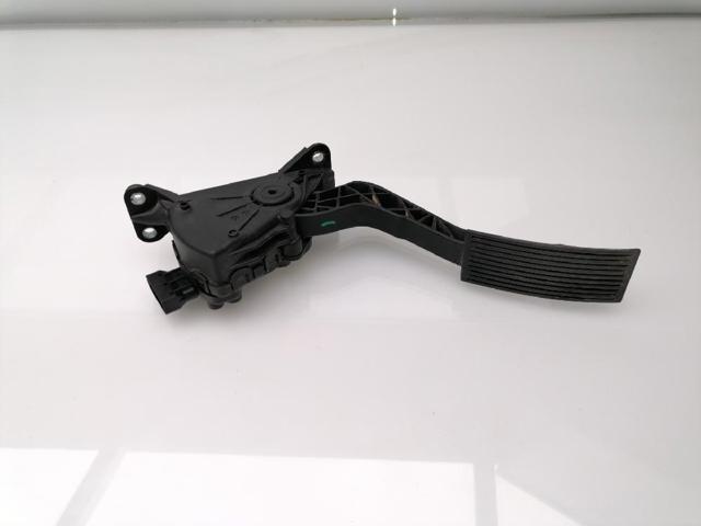 Pedał przyspieszenia (gazu) do Nissan Navara D23, D23T