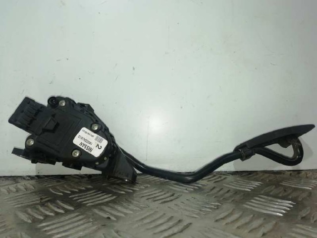 Pedał przyspieszenia (gazu) 18002AU410 NISSAN
