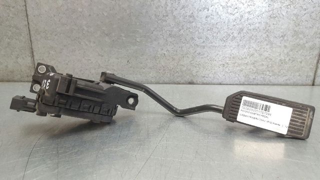 Pedał przyspieszenia (gazu) 18002AU410 NISSAN