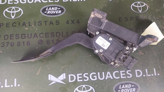 Pedał przyspieszenia (gazu) 18002EA000 NISSAN