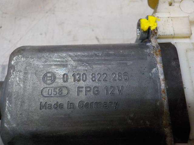 Mechanizm podnoszenia szyby drzwi przednich prawych 1803914 FORD