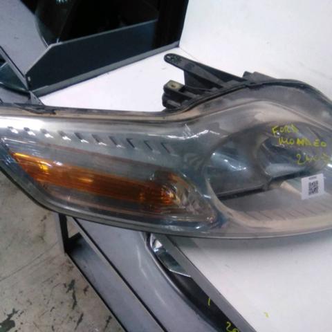 Reflektor prawy 1812688 FORD