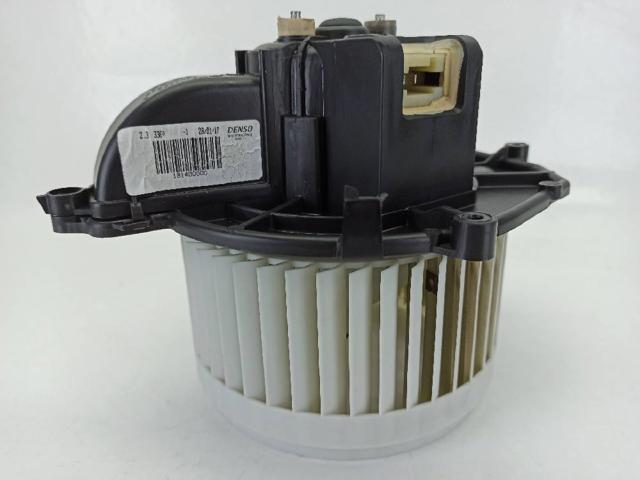 Silniczek wentylatora nagrzewnicy (ogrzewacza wnętrza) 181428100 PEUGEOT