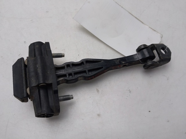 1823301 Ford