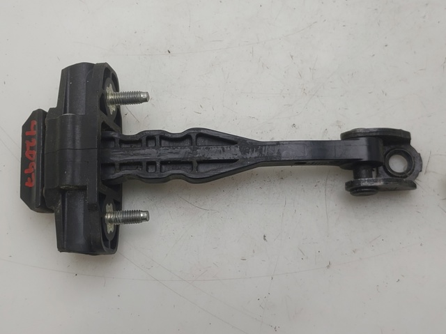 1823301 Ford