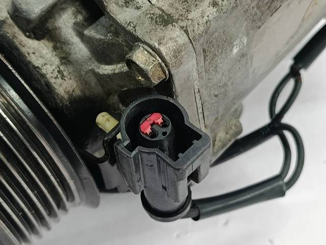 Sprężarka klimatyzacji 1828202 FORD