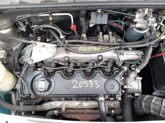 Silnik w komplecie 182B9000 FIAT