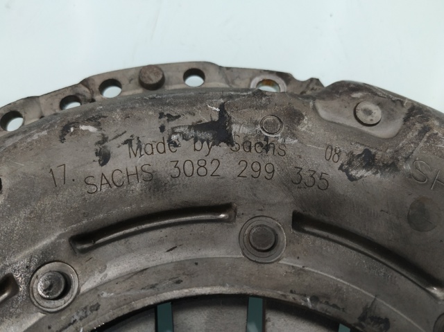 Tarcza sprzęgła 1864527337 VAG