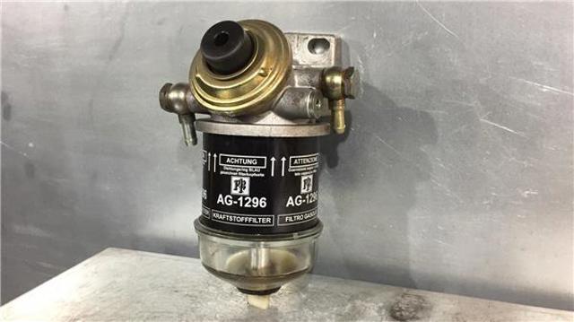 Obudowa filtra paliwa do Peugeot 405 4B