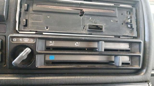 Kupić Sterownik trybów ogrzewania/klimatyzacji Volkswagen Jetta II 19E, 1G2, 165, 167 w dobrej cenie