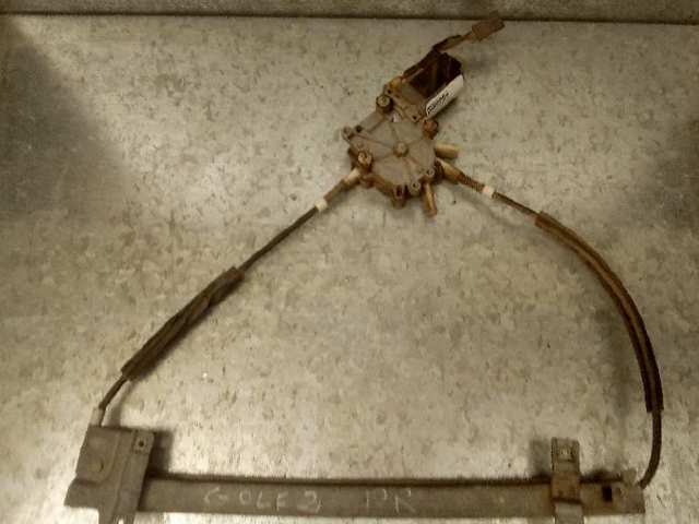 Mechanizm podnoszenia szyby drzwi przednich prawych 191837402 VAG