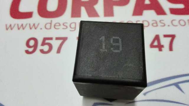 Przekaźnik sterownika wycieraczek 191955531 VAG